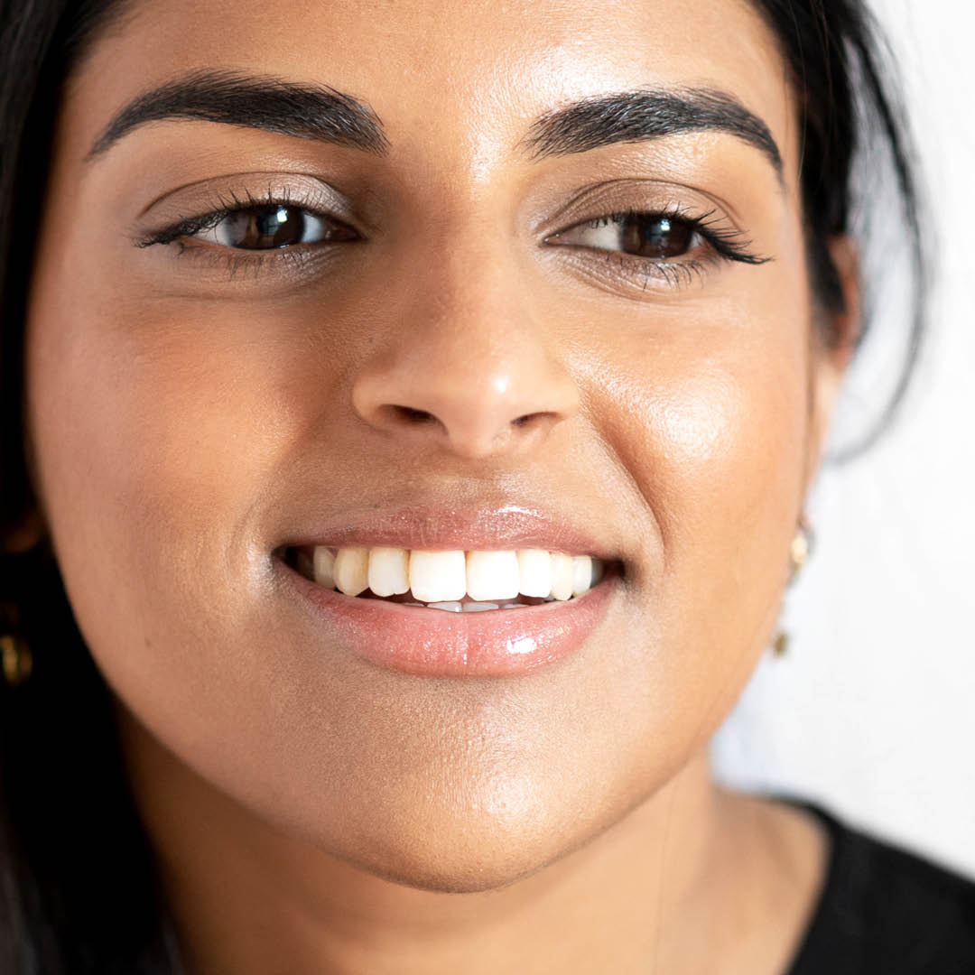 Almond Oil Eyebrow Pencil - Perfect Makeup from ERE PEREZ available online on Qiyorro