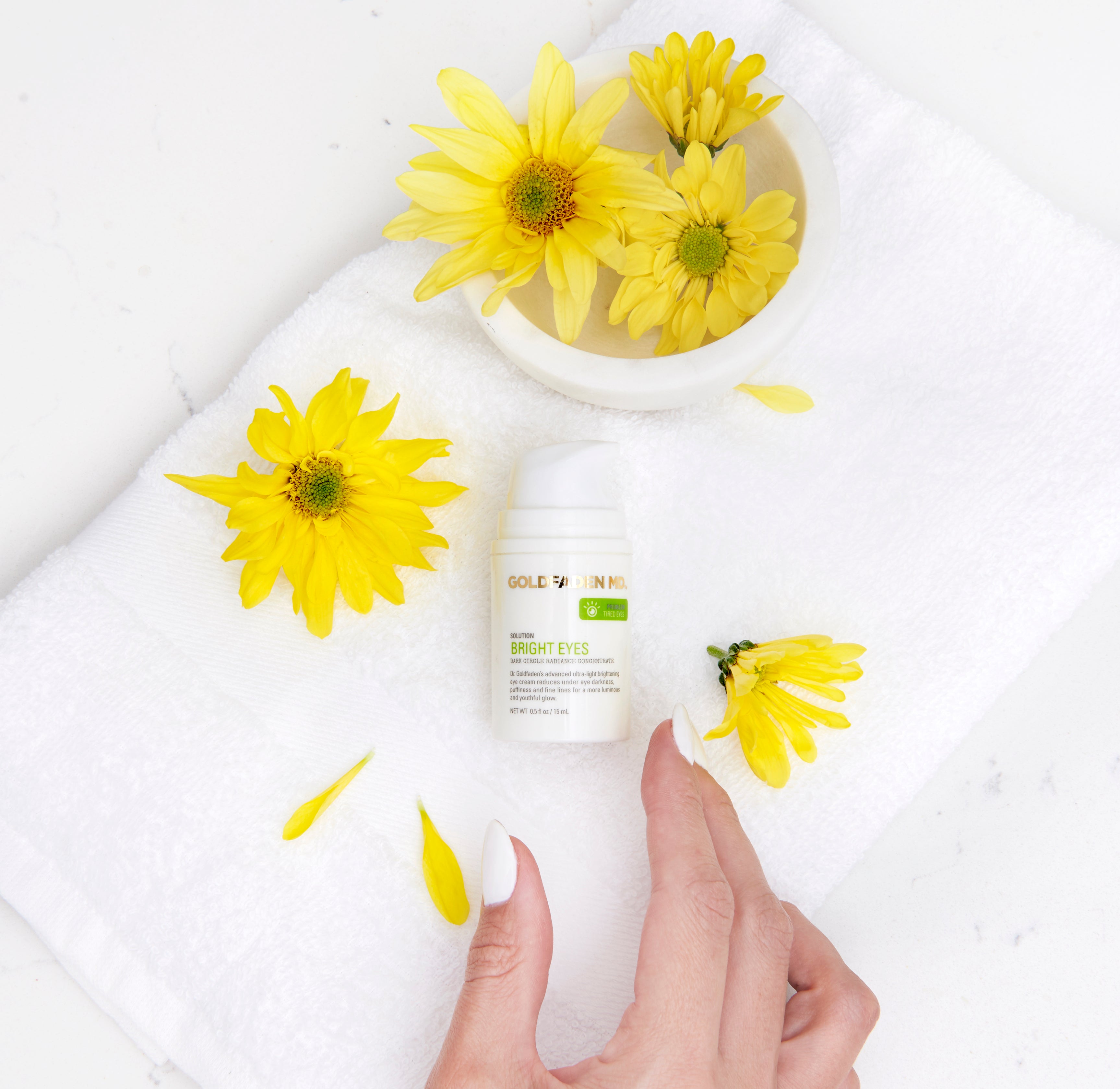Bright Eyes - Dark Circles Radiance Complex from GOLDFADEN MD available online on Qiyorro