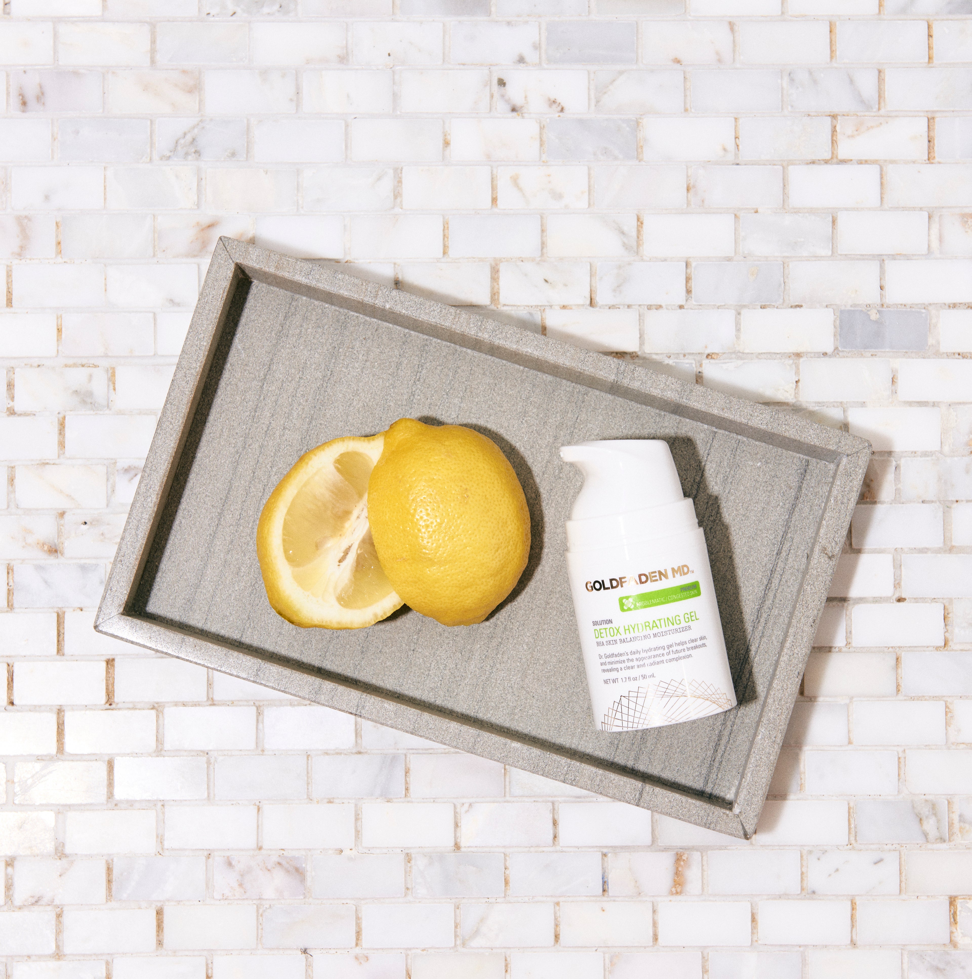 DETOX HYDRATING GEL - BHA Skin Balancing Moisturizer from GOLDFADEN MD available online on Qiyorro
