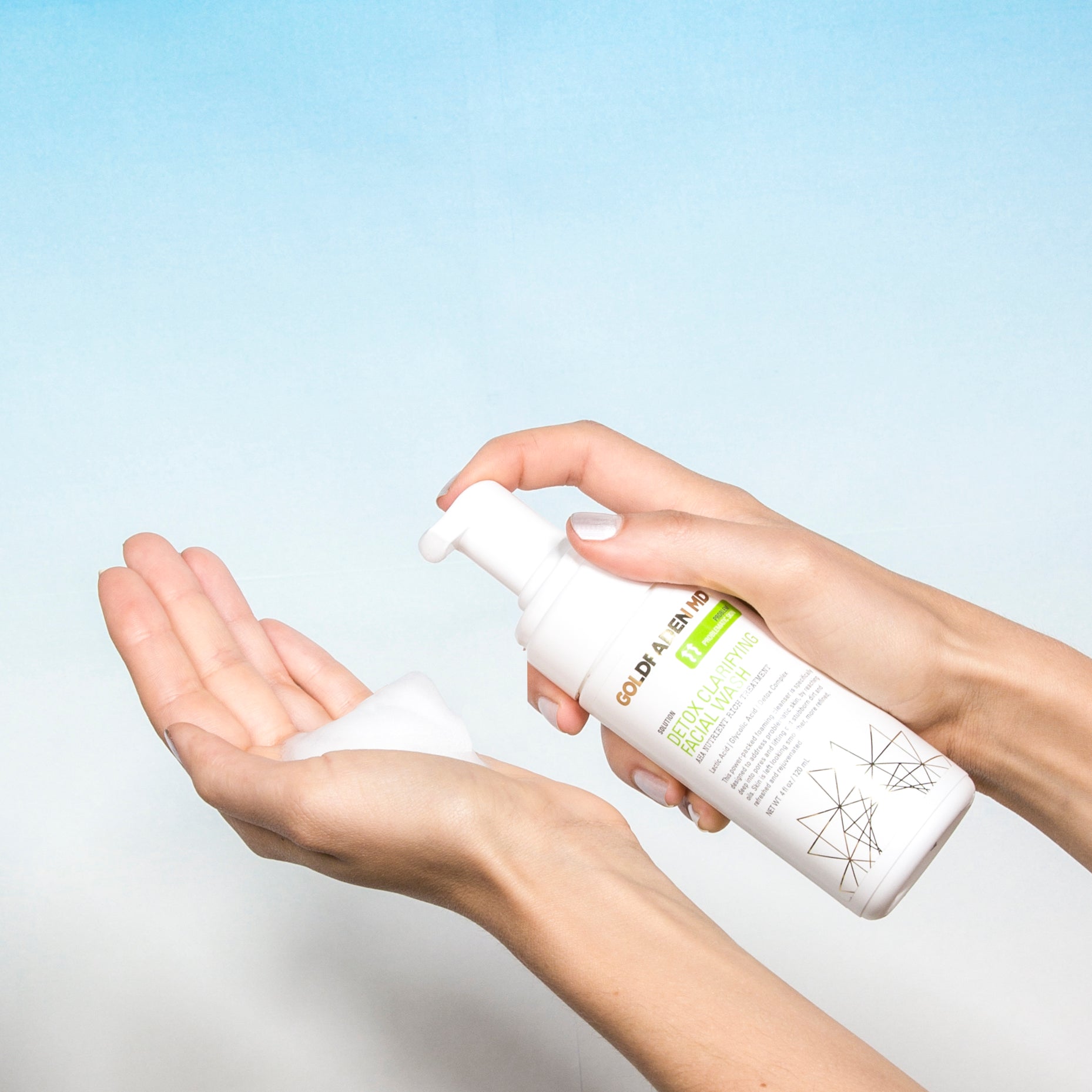 Detox Clarifying Facial Wash Cleansers from GOLDFADEN MD available online on Qiyorro