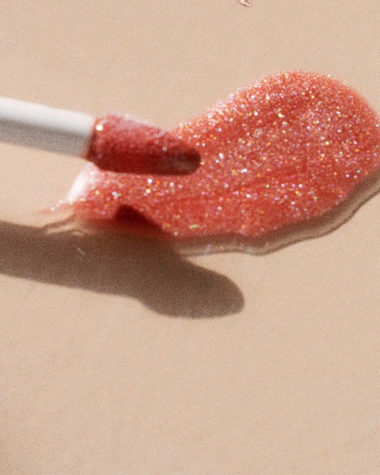 Radiant Glam Set Set from ERE PEREZ available online on Qiyorro