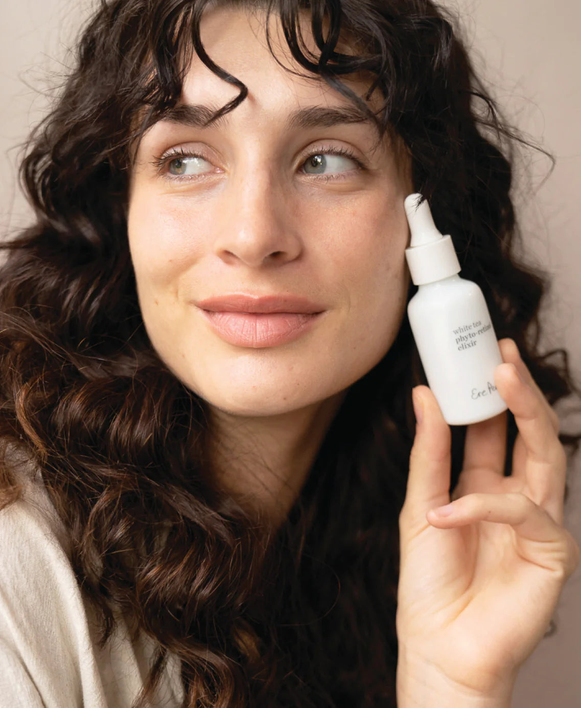 White Tea Phyto-Retinol Elixir Serums from ERE PEREZ available online on Qiyorro