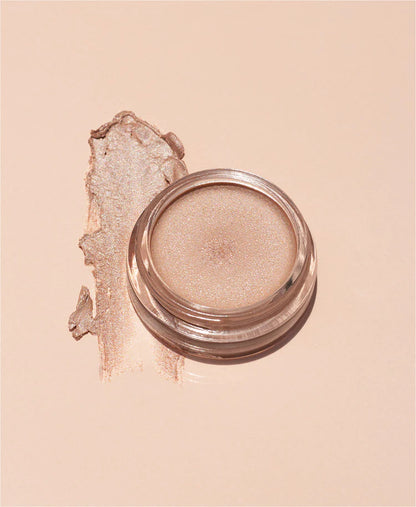 Vanilla Highlighter   from ERE PEREZ  available online on Qiyorro