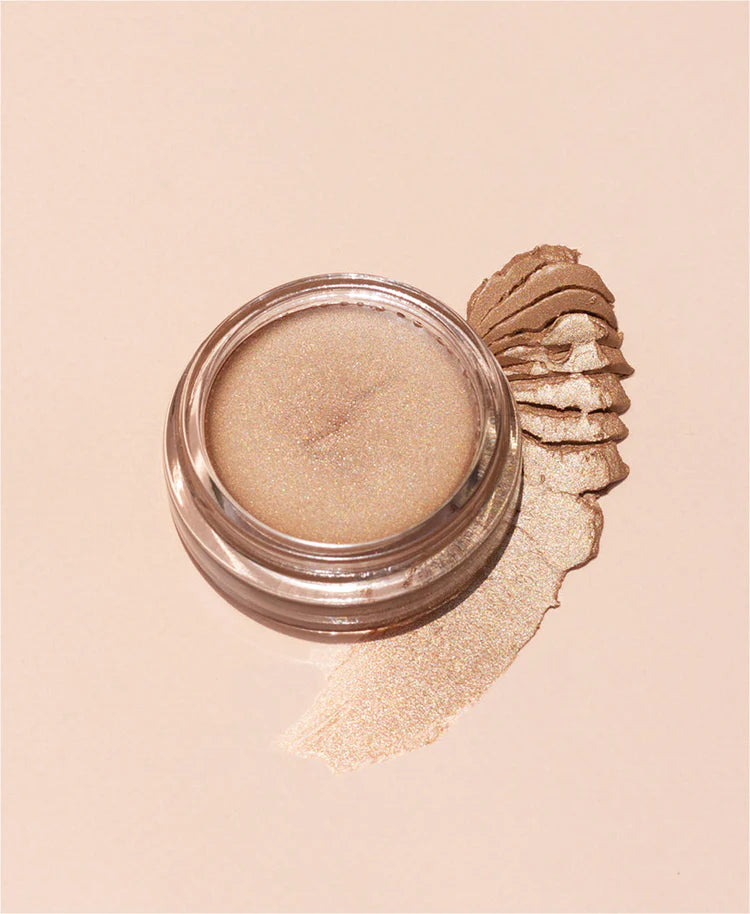 Vanilla Highlighter   from ERE PEREZ  available online on Qiyorro